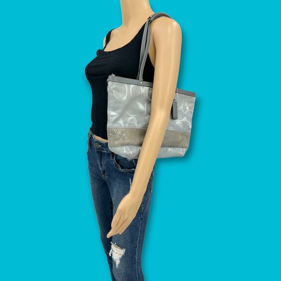 Coach gray signature stripe canvas leather tote shoulder bag purse F1126-F18365 - Picture 2 of 14